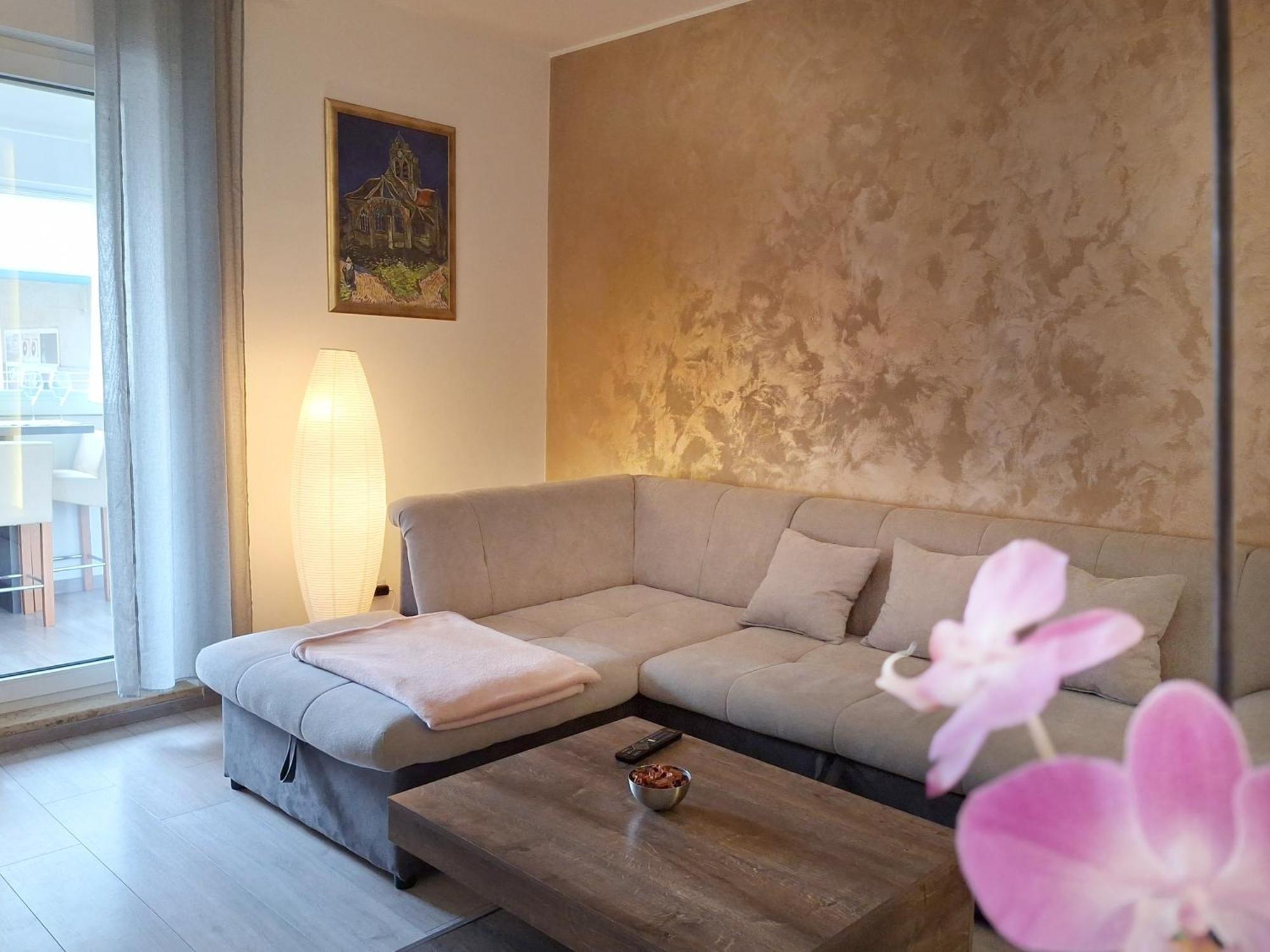 Apartment Nevera Rijeka Exterior photo